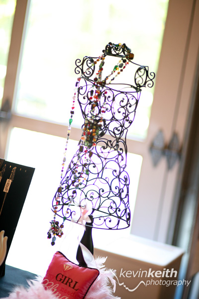 Boots N Bling Benefit Gala for New Horizon Ranch by Kevin Keith Photography - Leawood, KS