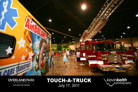 Overland Park Convention Center 2011 Touch-A-Truck | Ever Ashley Photography | Kevin Keith Photography