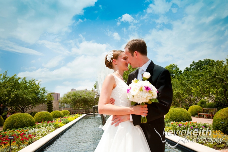 Kansas City and Destination Wedding Photography by Kevin Keith Photography