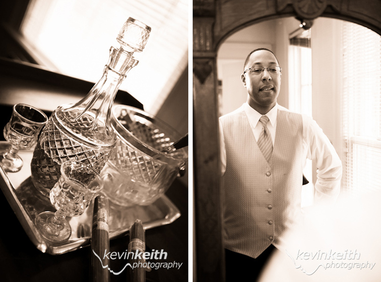 Jennifer and Richard's Southmoreland Inn Wedding on the Kansas City Country Club Plaza by Overland Park Wedding Photographer Kevin Keith Photography 9