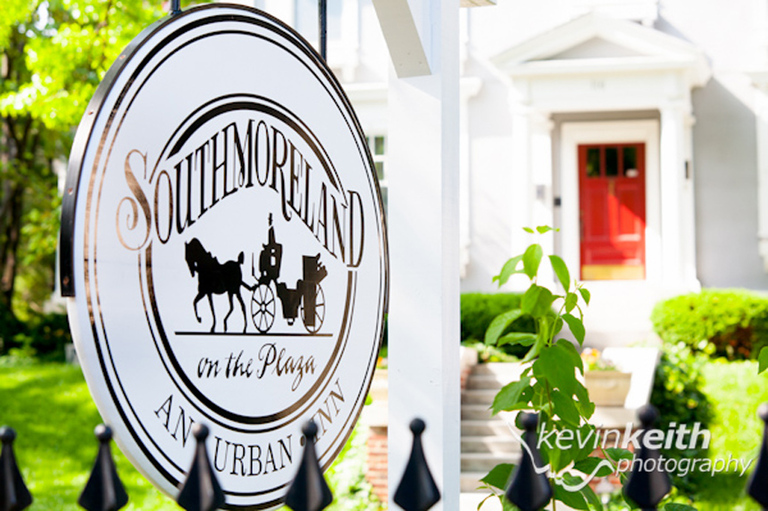 Jennifer and Richard's Southmoreland Inn Wedding on the Kansas City Country Club Plaza by Overland Park Wedding Photographer Kevin Keith Photography 47