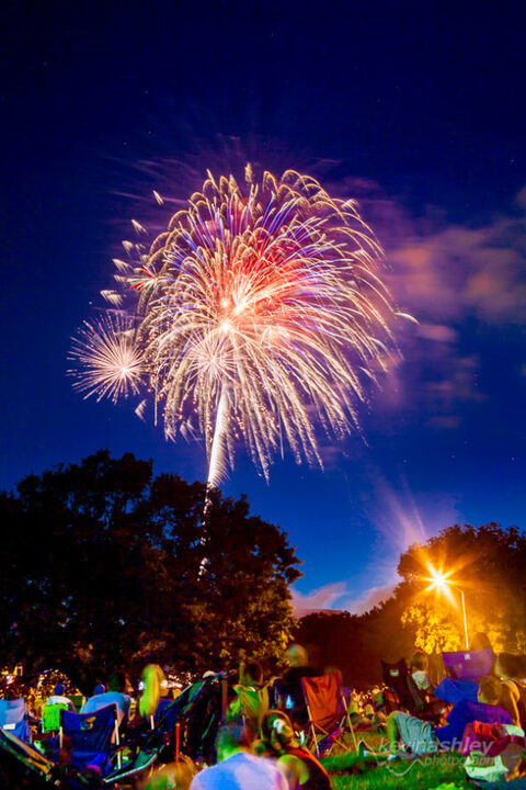 Fireworks at Corporate Woods 2016 by Kansas City Photographers ©Kevin Ashley Photography