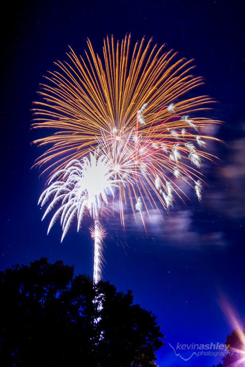 Fireworks at Corporate Woods 2016 by Kansas City Photographers ©Kevin Ashley Photography